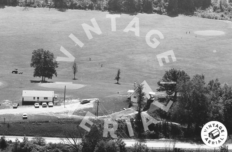 Olivet Country Club (Olivet Golf Club, Olivet Golf Course) - 1967 Aerial